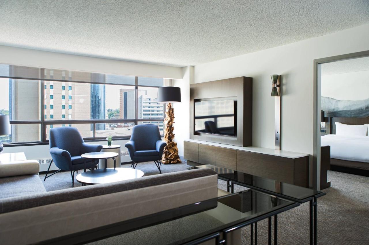 Calgary Marriott Downtown Hotel Экстерьер фото