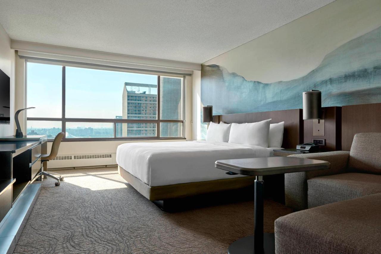 Calgary Marriott Downtown Hotel Экстерьер фото